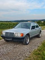 Mercedes-Benz 190E 2.0, 5-Gang, elekt. Schiebedach, W201 VB - Mercedes-Benz 190 aus 1985: 190e
