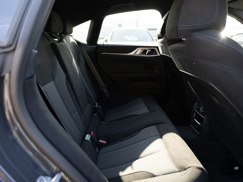 BMW i4 - Bild 9