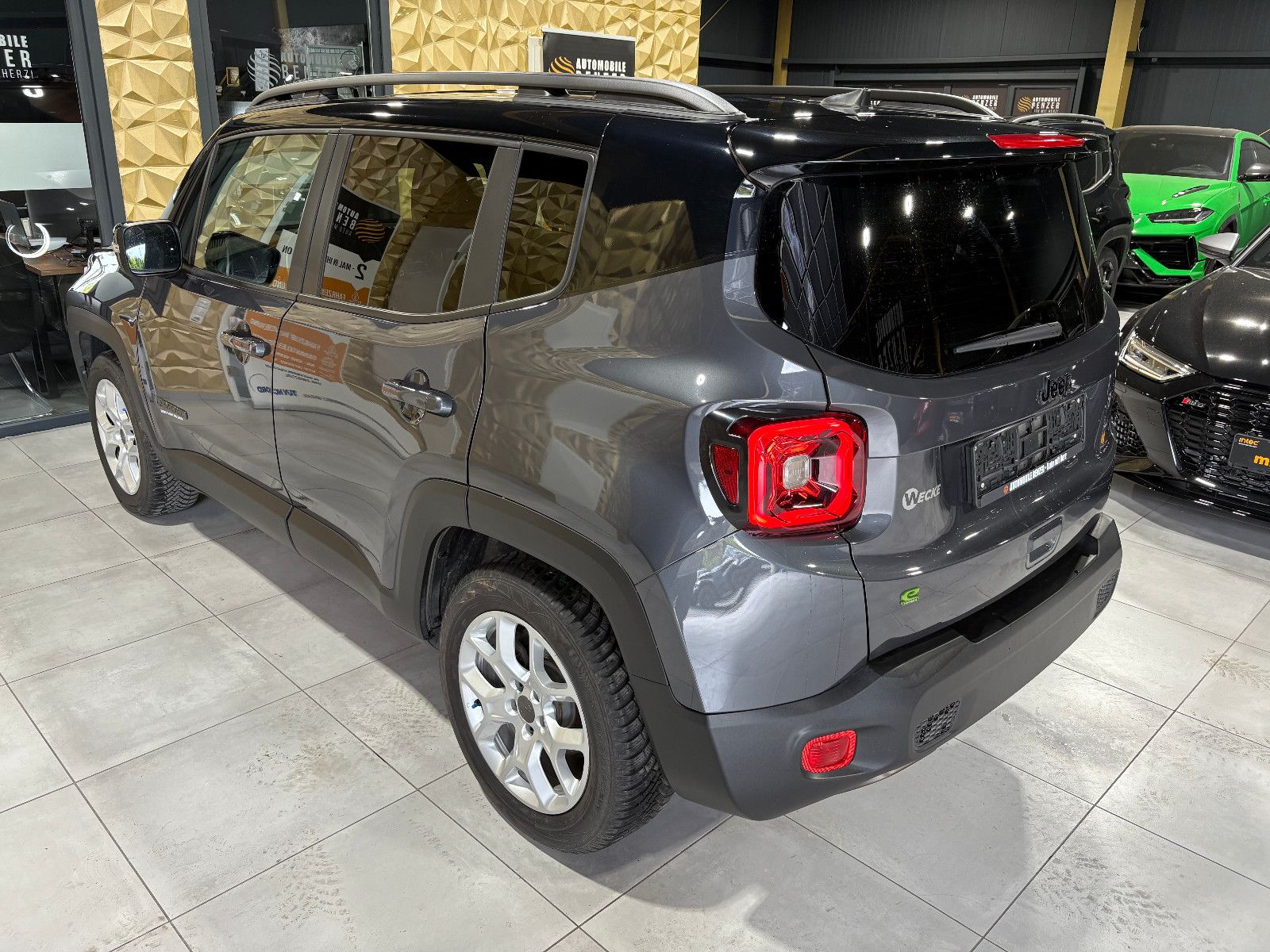 Fahrzeugabbildung Jeep Renegade Longitude Mild-Hybrid FWD/ACC/NAVI/KAM
