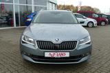 Skoda Superb Combi 2.0 L&K Navi Standheizung Leder AHK - Skoda Superb: Allradantrieb, Kombi