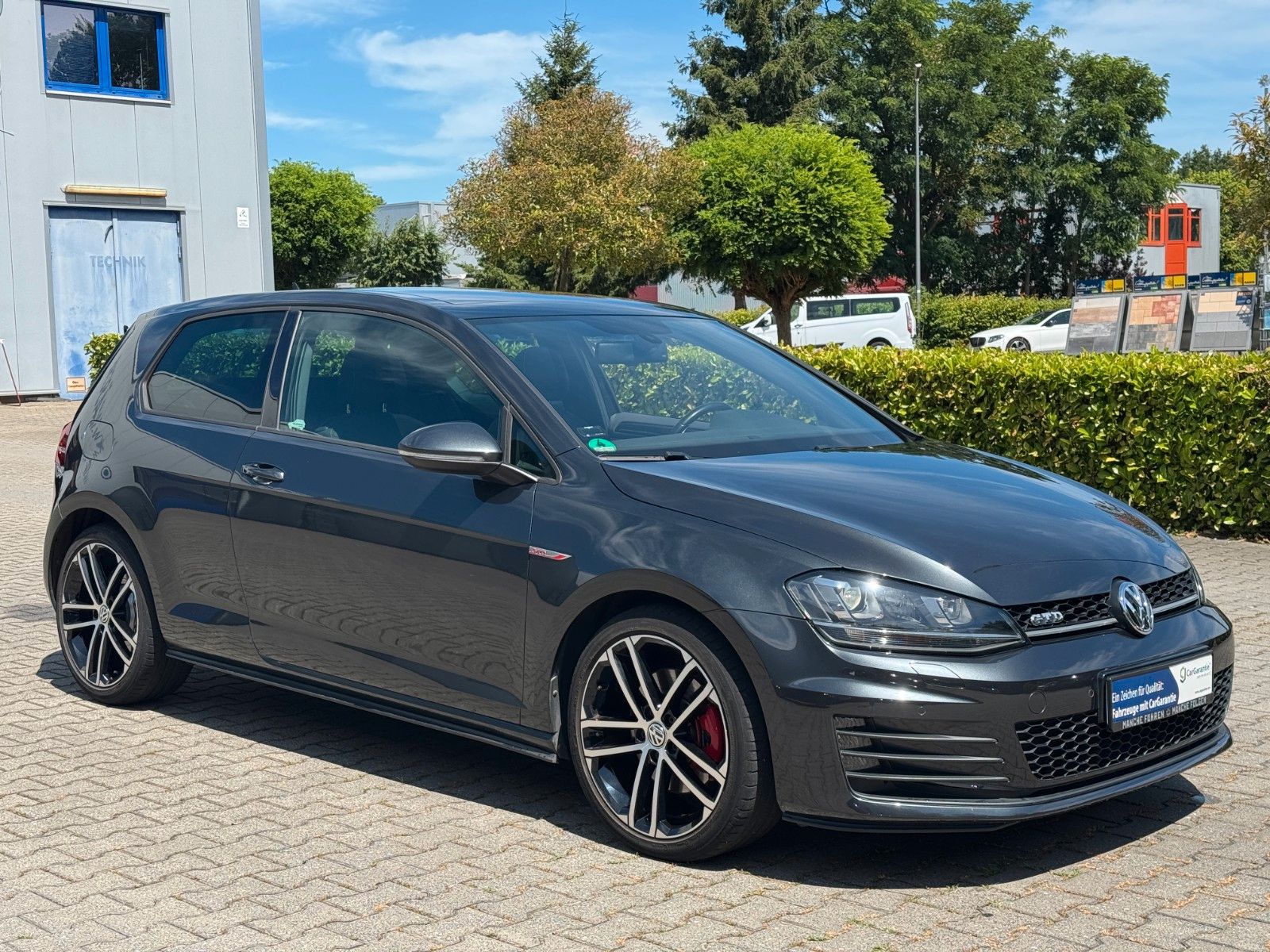 Volkswagen Volkswagen Golf VII Lim. GTD BMT Garantie *Pano *S