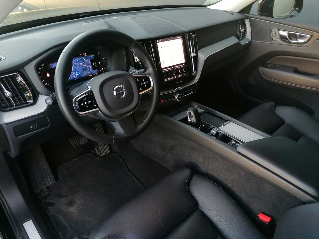 Volvo XC60 — fotografia 3