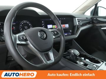 Volkswagen Touareg - 11