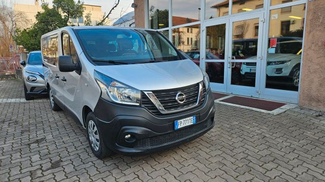 Nissan NV300 1.6 dci 145 CV 9 POSTI - GANCIO TRA