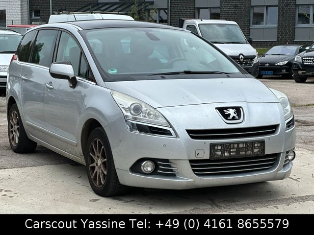 Peugeot 5008 Platinum/7-Sitzer/Navi/Xenon/Head-Up/