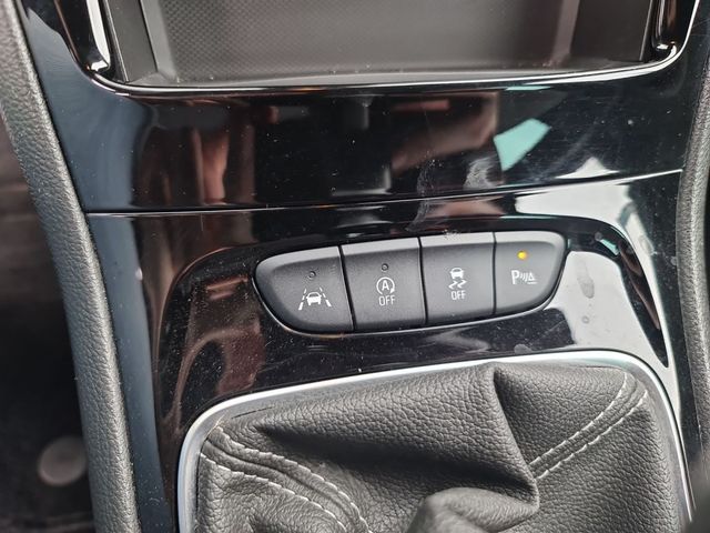 Astra 1.2 Turbo Elegance LED Matrix