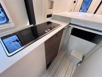 Westfalia Sven Hedin AUFSTELLDACH Lichtgrau SOLAR LITHIUM