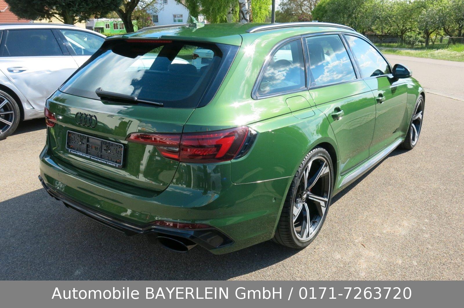 Audi RS4 Avant Quattro ° Top-Zustand