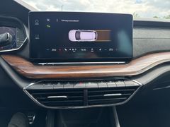 SKODA Octavia Combi 2.0 TDI Scout 4x4 LED Navi Ahk ACC SKODA Octavia Combi 2.0 TDI Scout 4x4 LED Navi Ahk ACC