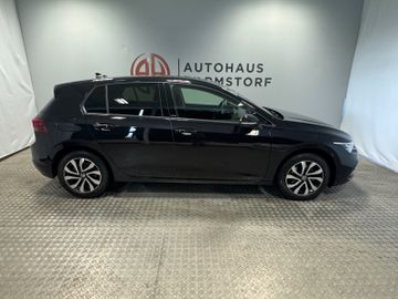 Volkswagen Golf VIII Lim. Active eTSI AT LED Navi SH