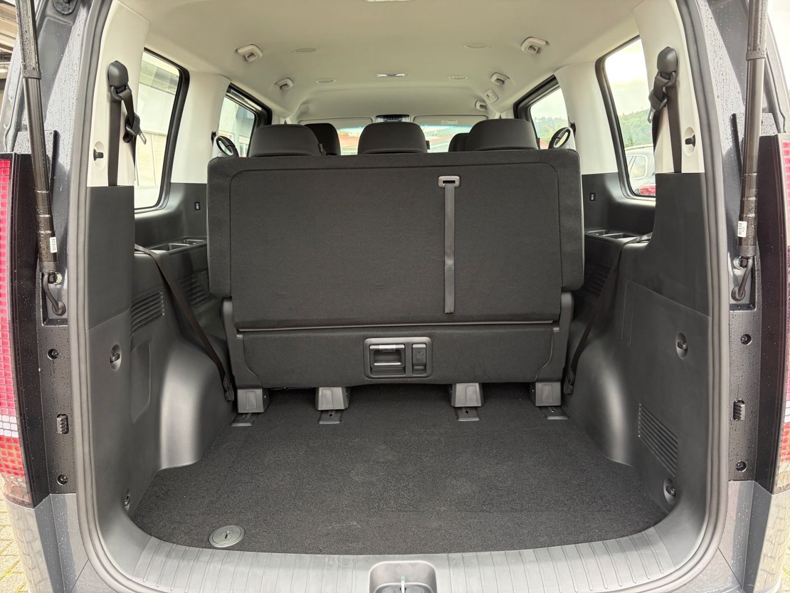 Hyundai Staria – Bild 11