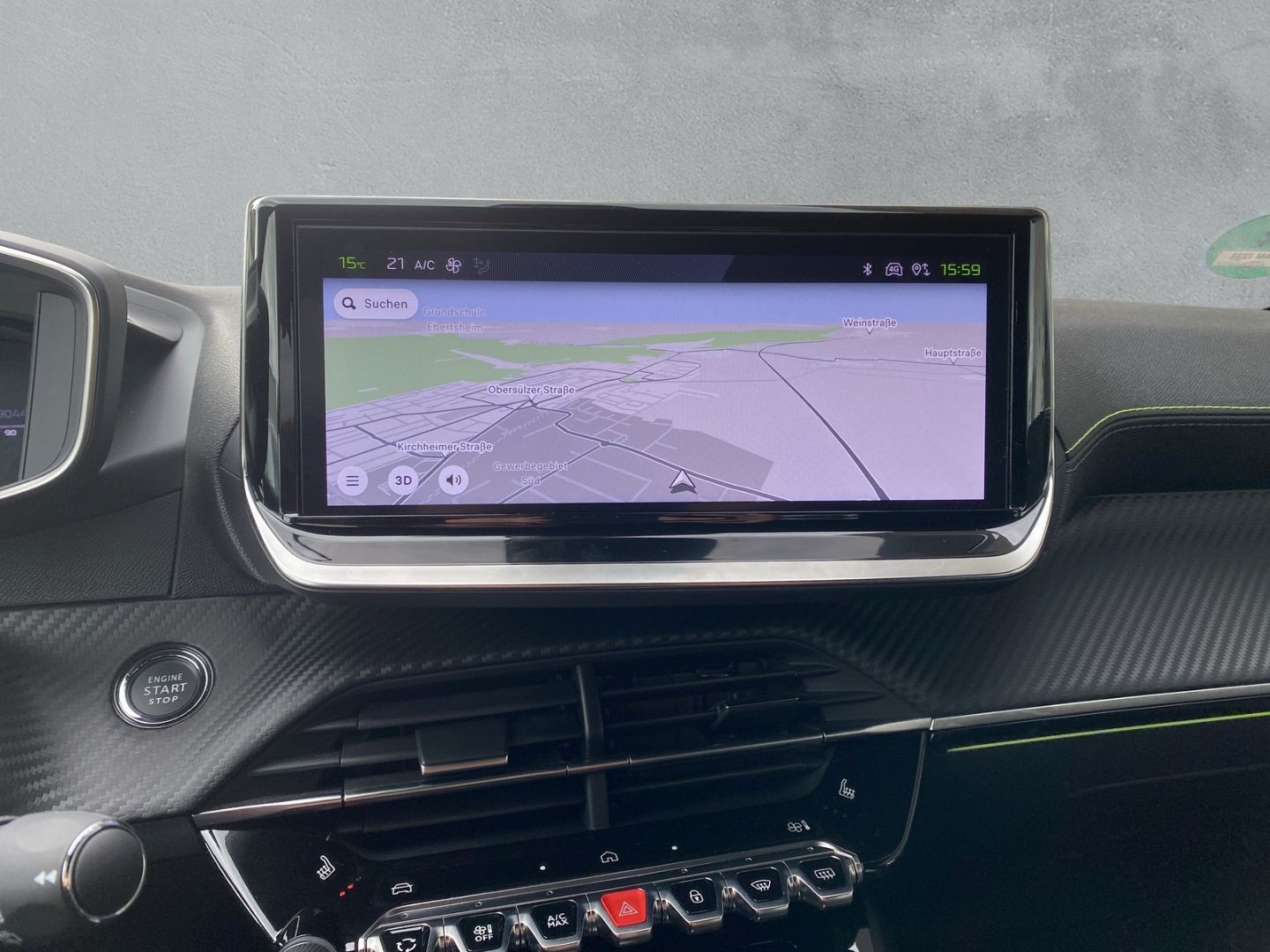 Fahrzeugabbildung Peugeot 2008 GT 1.2 PureTech 130 EU6e *Navi*Kamera*Sitzh