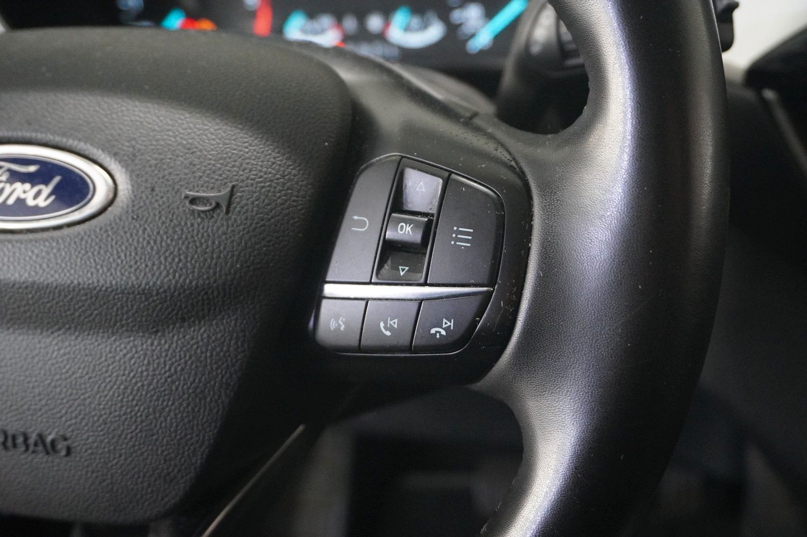 Fahrzeugabbildung Ford Kuga 1.5D COOL & CONN. NAVI/LED/SHZ/TEMP./NEBEL