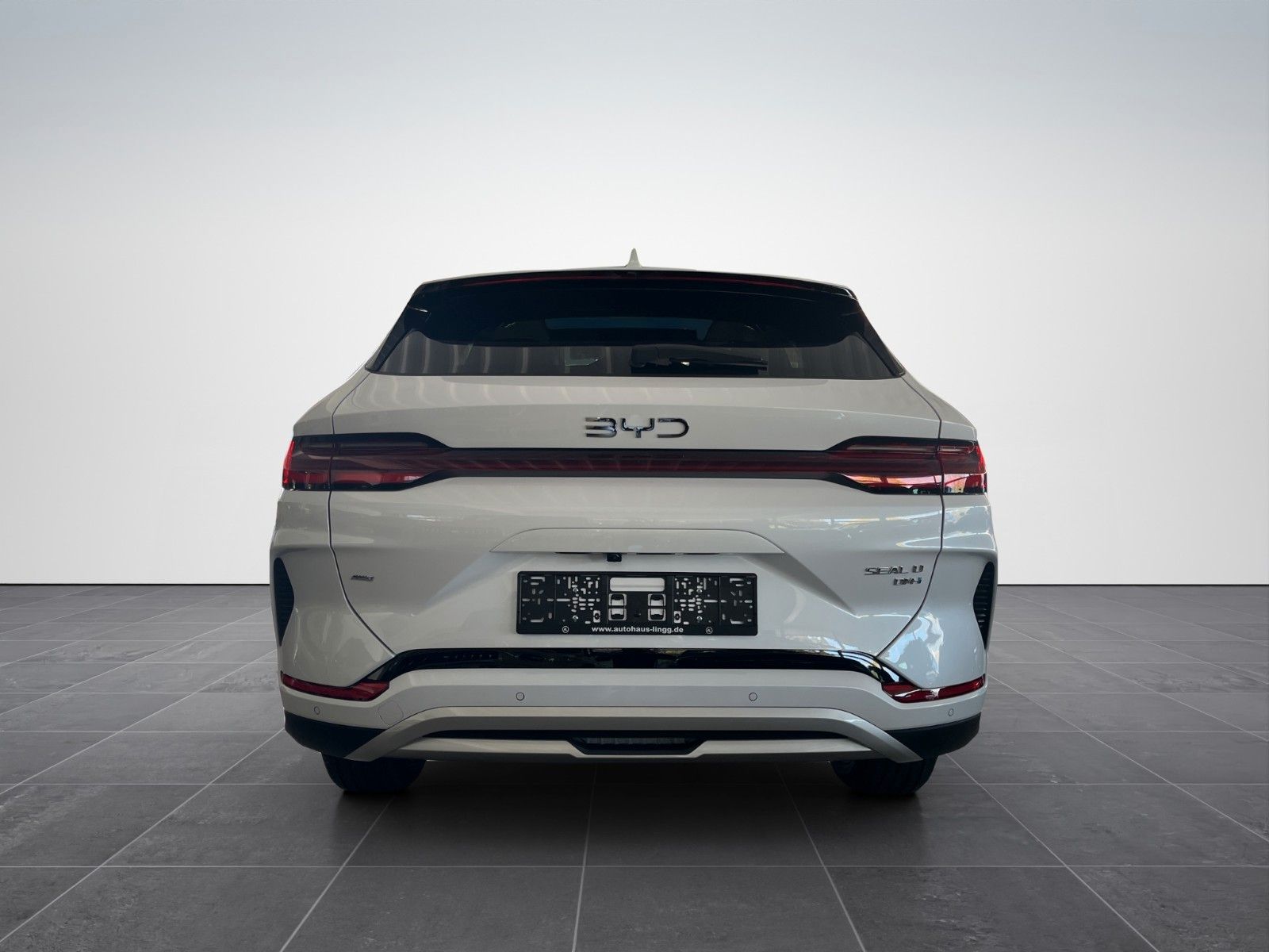 BYD SEAL U