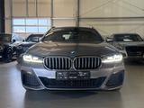 BMW 530 d Touring xDrive M Sport-PANO-LASER-HUD-AHK- - BMW 530: Xd