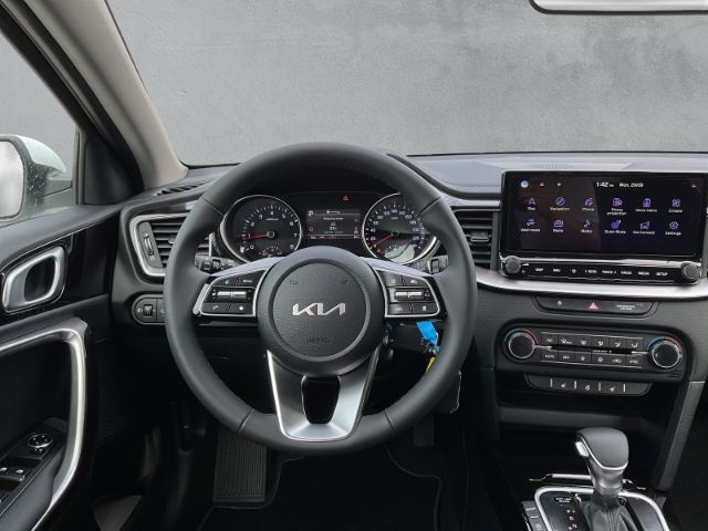 Fahrzeugabbildung Kia Ceed_sw VISION 1.5 T-GDI *KOMFORT-PLUS-PAKET*NAV