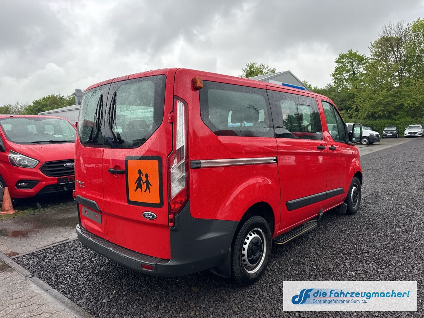Fahrzeugabbildung Ford Transit Custom Kombi 300 L1 2.2 TDCi *1586 *EXPO