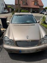 Mercedes-Benz Mercedes 200 C Kompressor 2001 Limousine R... - Mercedes-Benz 200: C Kompressor