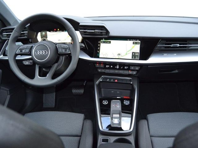 A3 Sportback 35 TFSI S-tronic LED/NAVI/AVC/APS/L