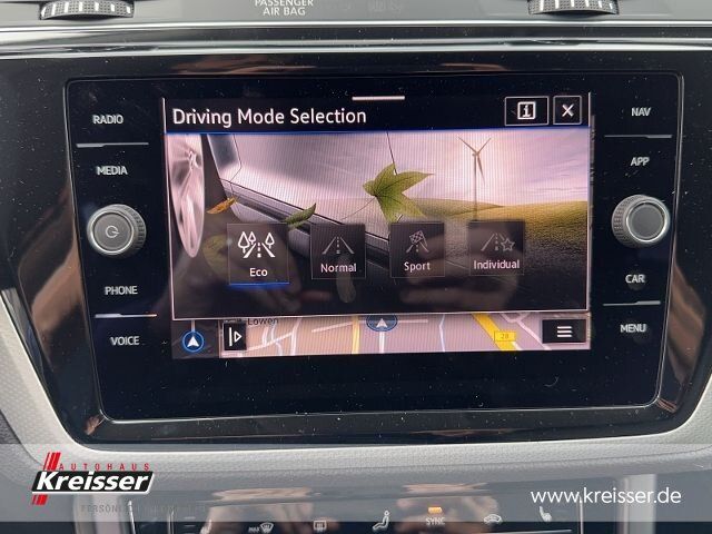 Touran 2.0 TDI MOVE/DSG/IQ DRIVE/ACC/LED/AHK/KAM