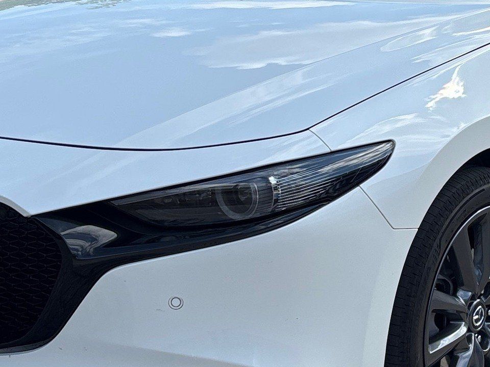 Fahrzeugabbildung Mazda 3 2.5i 140PS A/T Exclusive