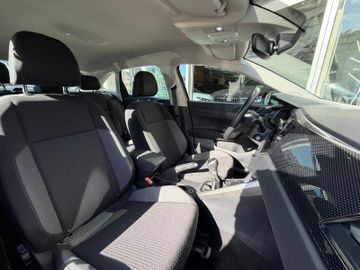 Volkswagen Taigo - 12