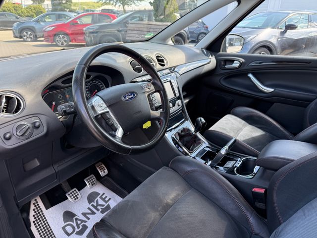 Ford S-Max Titanium S
