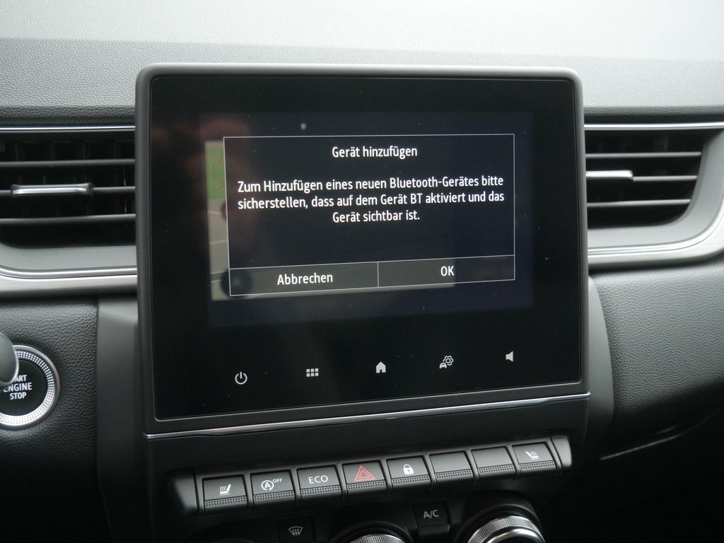 Fahrzeugabbildung Renault Captur Intens TCe 130 SHZ KAMERA NAVI AHK LED