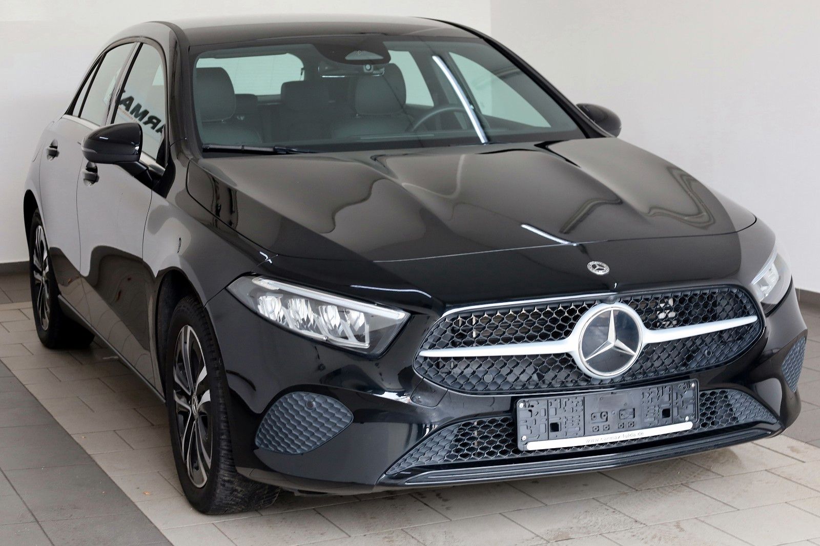 Fahrzeugabbildung Mercedes-Benz A 250e T.Leder,Navi,LED,SH,PDC,Kamera,Park Paket