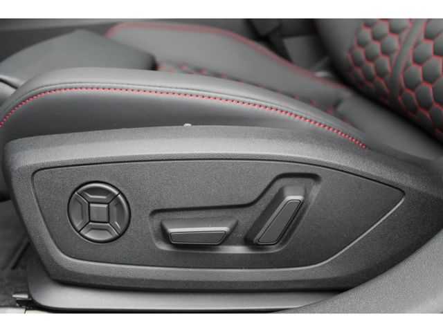 RS3 Sportback 2.5TFSI qu.S-tr.HUD*Pano*Sonos*MTR