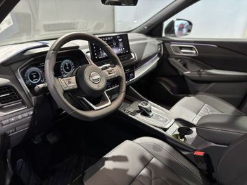 Fotografie 17 des Nissan Qashqai 1.3 DIG-T MHEV Xtronic Tekna Pano Bose