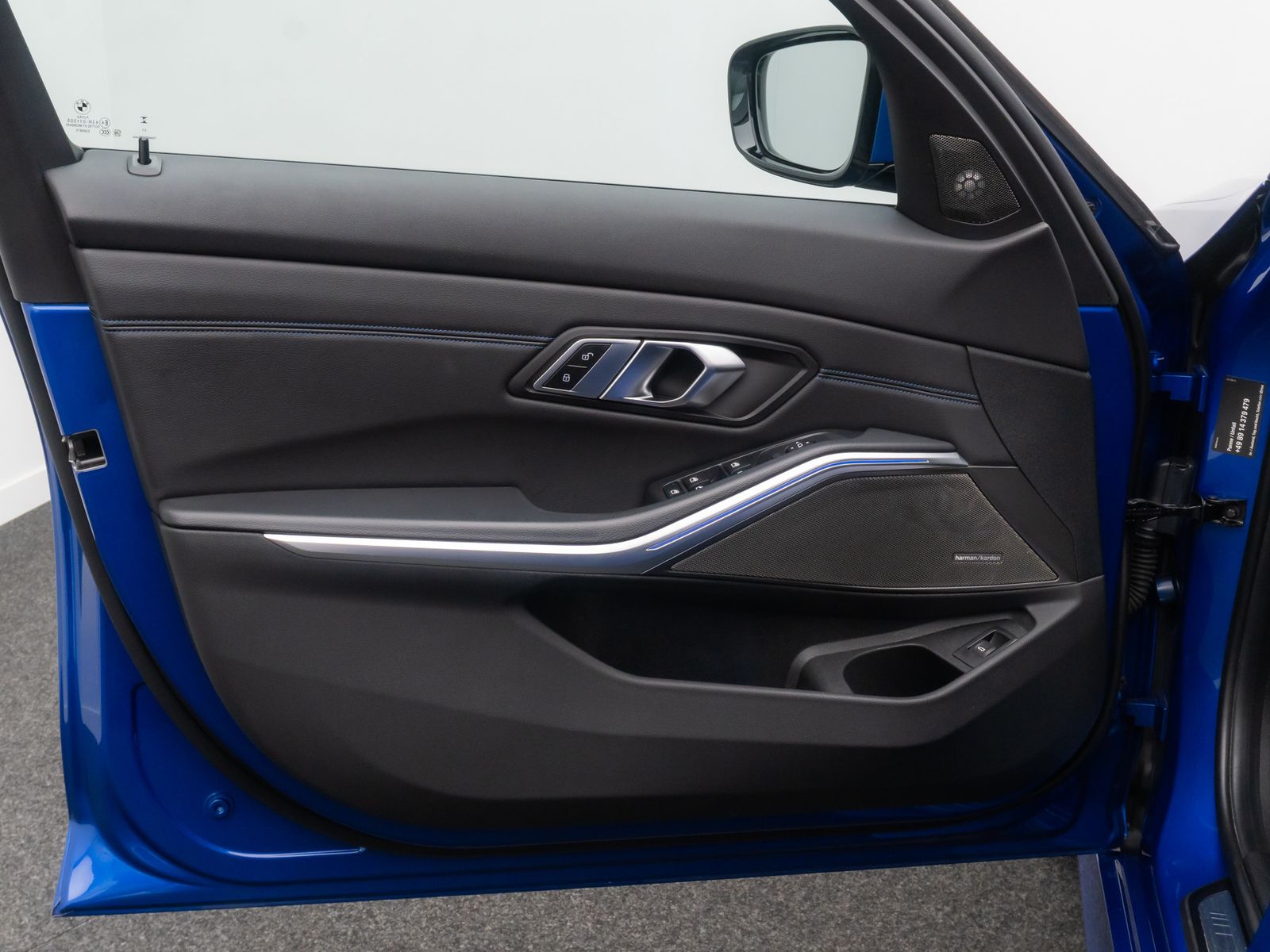 Fahrzeugabbildung BMW 320d M Sport Kamera DAB Panorama H/K 19Zoll