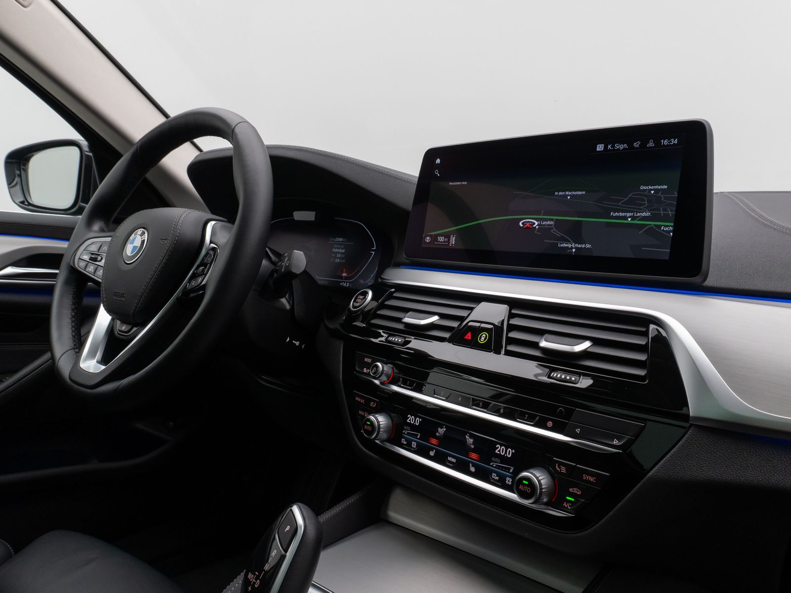 Fahrzeugabbildung BMW 540i xD LuxuryLine Panorama Laser Kamera SoftCL