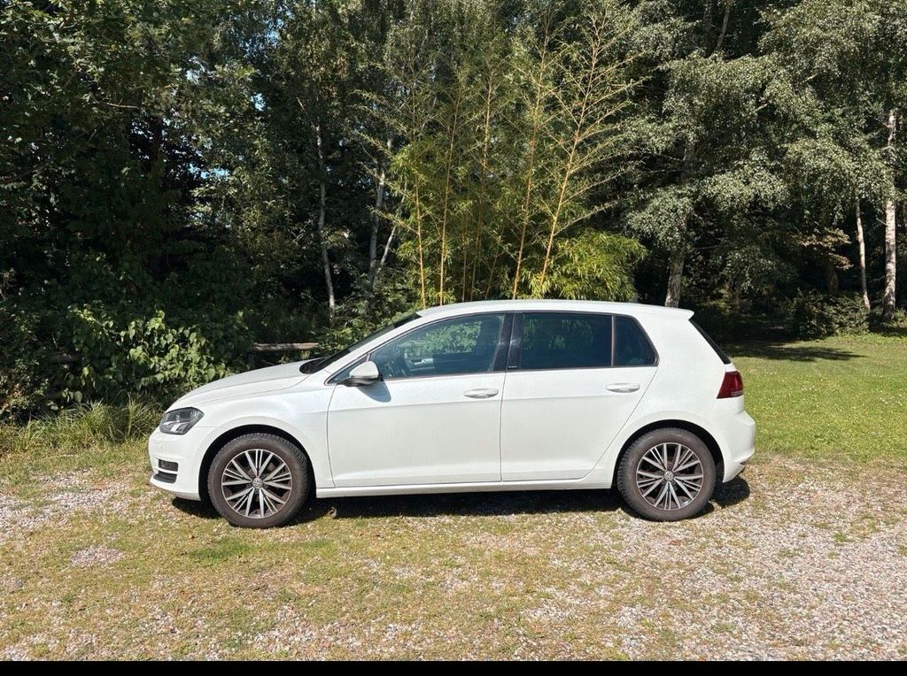 Image of Volkswagen Golf Sportsvan