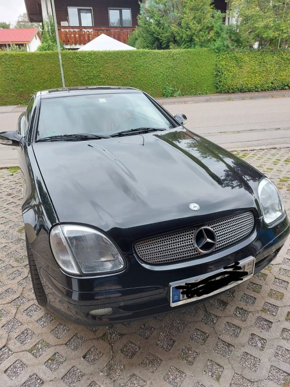 Mercedes-Benz SLK 230