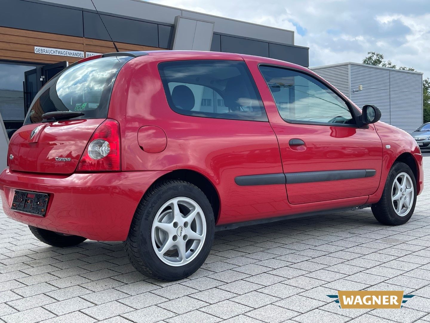 Fahrzeugabbildung Renault Clio II Campus Je t aime 1.2 HU/AU NEU