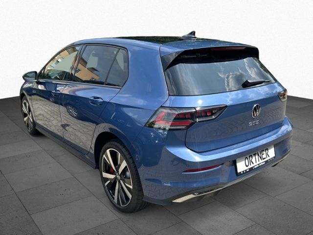 Fahrzeugabbildung Volkswagen Golf VIII 1.5TSI EHYBRID GTE IQ.LIGHT KAMERA HEA