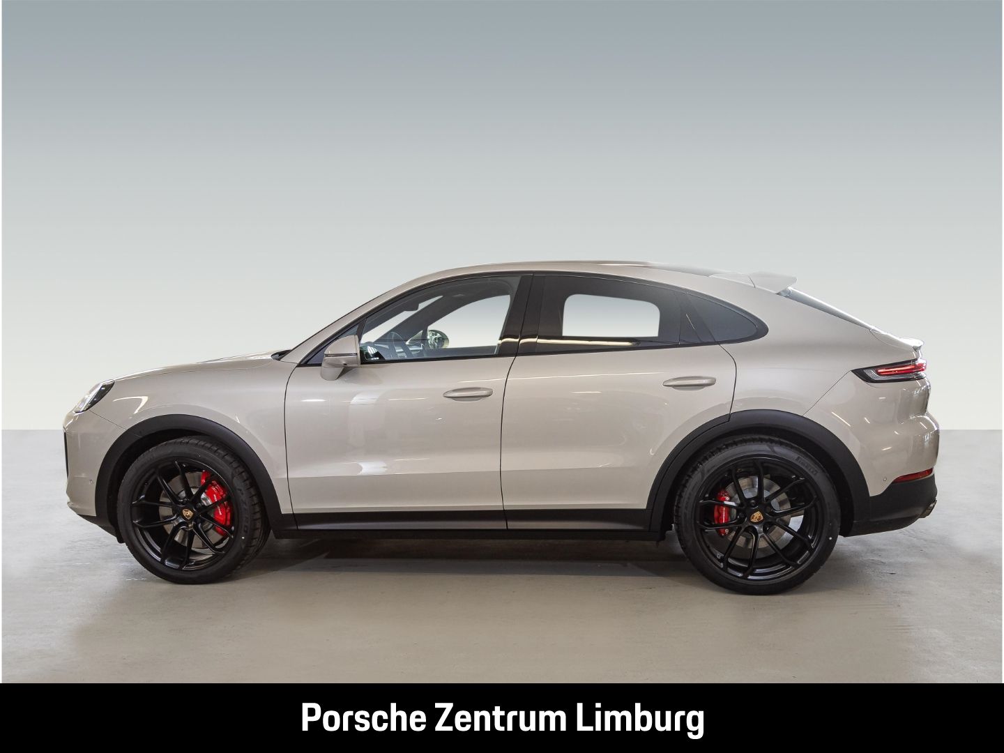 Porsche Cayenne S Coupe BOSE Luftfederung InnoDrive LED imagem 2