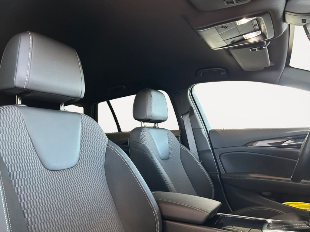 Fahrzeugabbildung Opel Insignia ST 2.0 Diesel Automatik Elegance