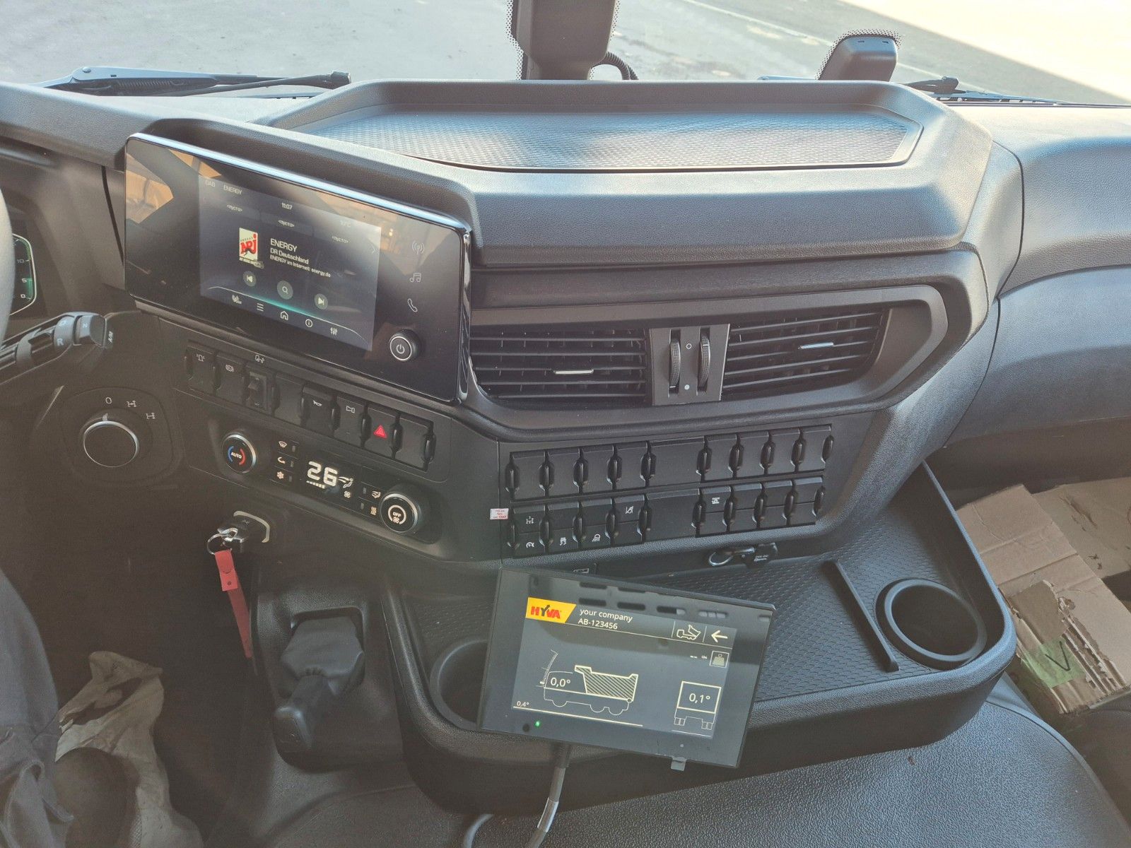 Fahrzeugabbildung Iveco AD360X54Z HR OFF 8x4 Intarder AHK