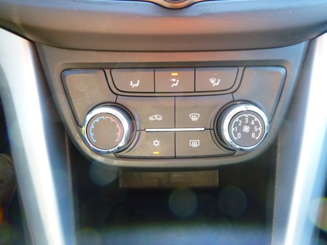 Fahrzeugabbildung Opel Zafira C 1,6 CDTi >Navi/Einparkhilfe/Bluetooth