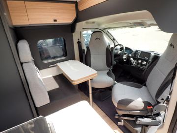 Bild 3 Mooveo VAN 54 DB 140, Solar, Markise, Kamera, DAB