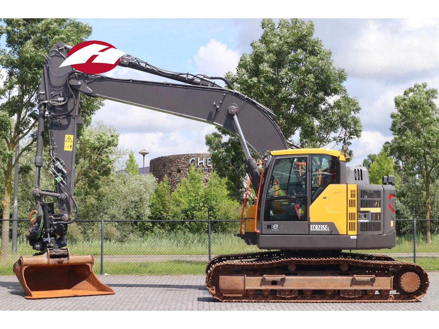 Volvo ECR235EL | ECR 235 EL | TILTROTATOR | BUCKET | G