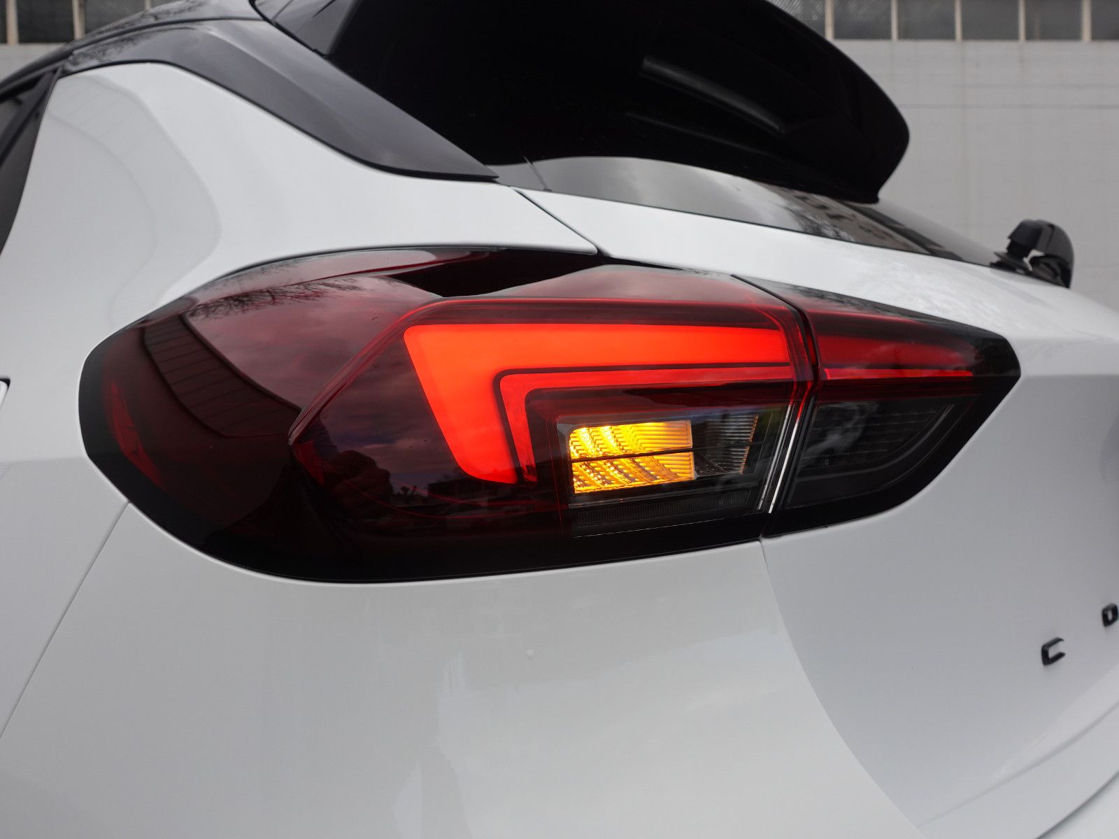 Fahrzeugabbildung Opel Corsa GS 1.2T,Navi,Kamera,Sitzhzg,Allwetter,LED