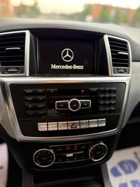 Mercedes ML 250 - 10