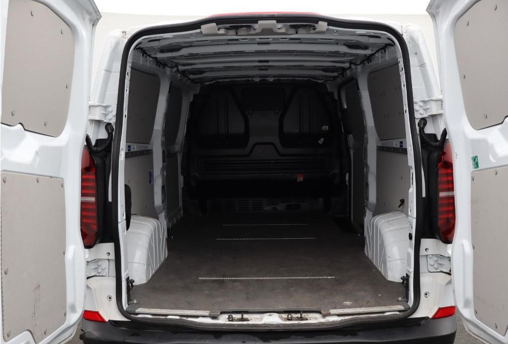 Volkswagen T7 Transporter - Bild 6