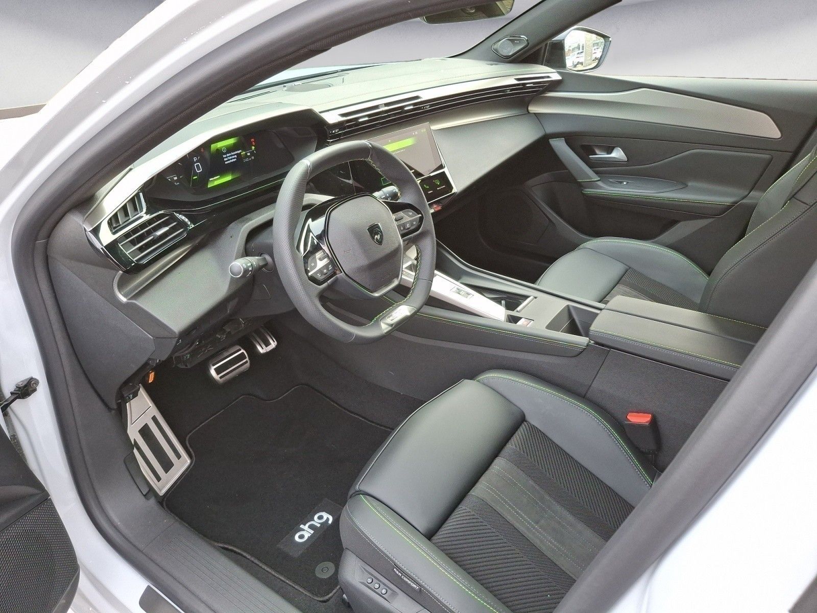 Peugeot 308 - Bild 8