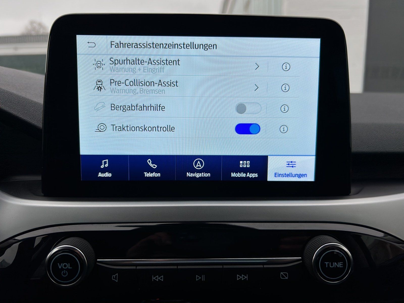 Fahrzeugabbildung Ford Kuga 2.5 PHEV Cool & Connect Aut./GRA/PDC/AHK/