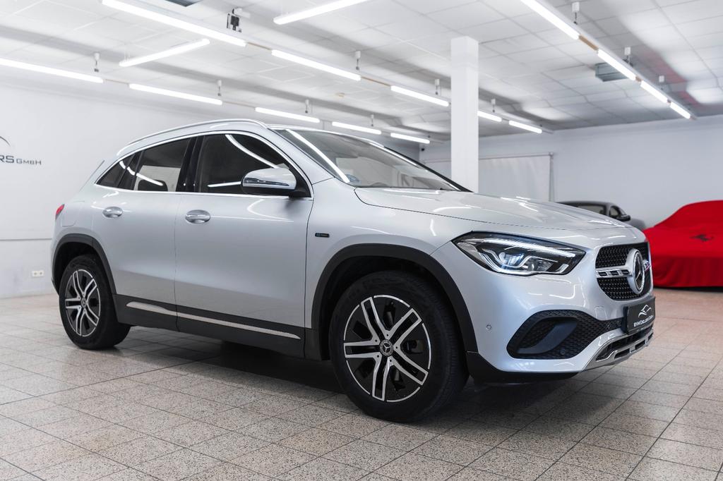 Mercedes-Benz GLA 250