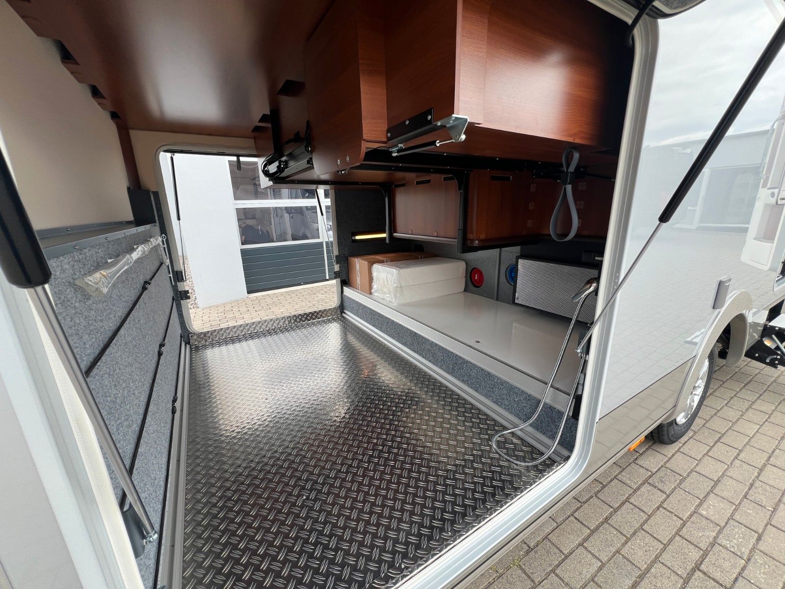 Fahrzeugabbildung Carthago Liner-for-two I 53 L Iveco